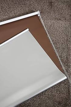 Amazon｜ロールスクリーン 完全遮光99.9％ （1cm単位のオーダー